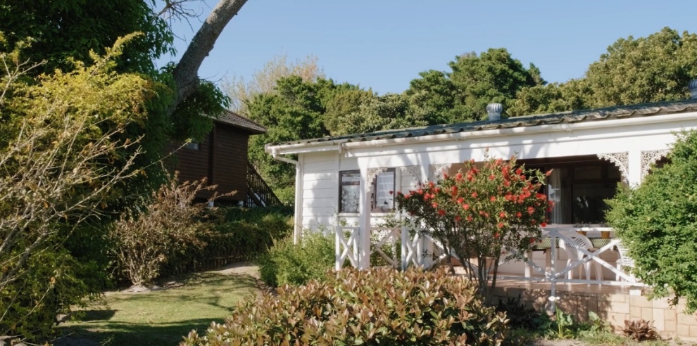 Lagoon Side Cottage gallery